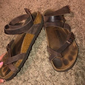Wrap around the ankle Birkenstocks